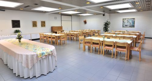 Keskusseurakuntatalon kahvio Keskusseurakuntatalon kahvio