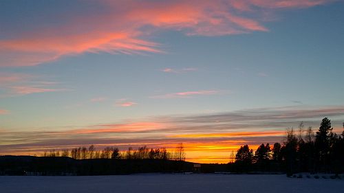 Auringonlasku Säyneisessä, kuva kerhomatkalta