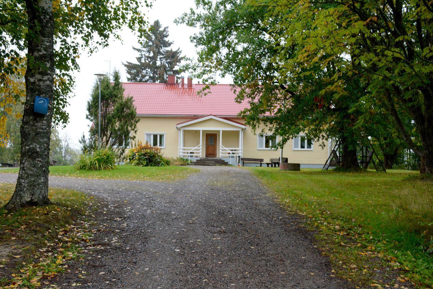 Riistaveden Vanha pappila.