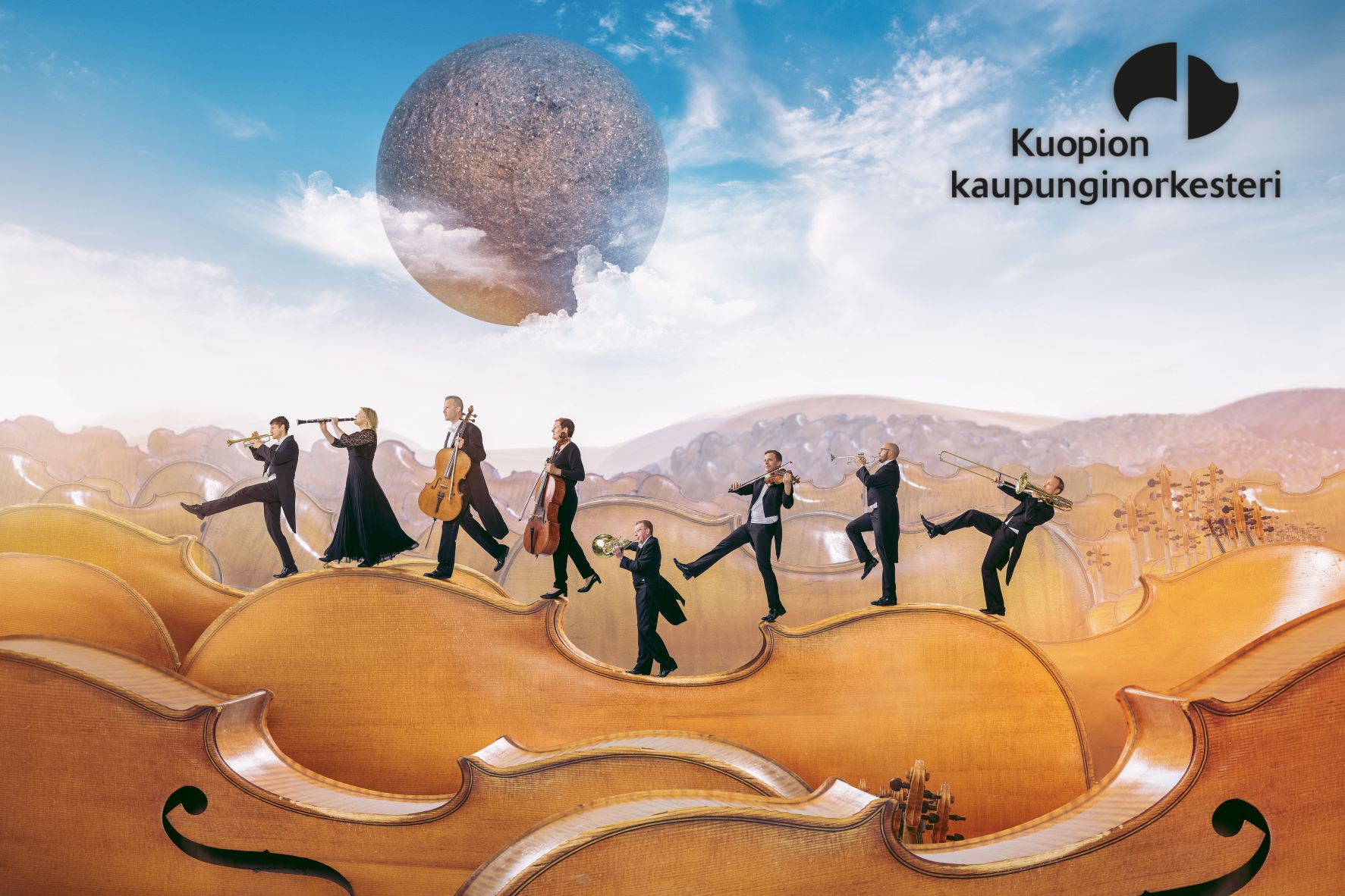 Kuopion kaupunginorkesterin jäseniä.