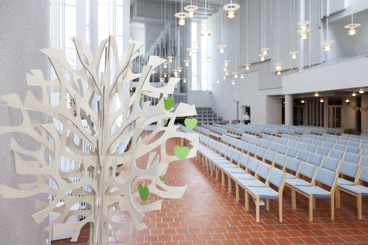 Pyhän Johanneksen kirkon kirkkosali.