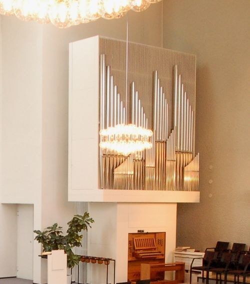 Torstain musiikkituokio Puijon kirkon urut