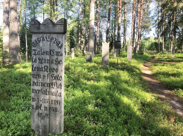 Hautausmaa.