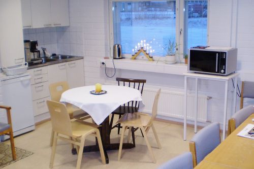 Karttulan seurakuntakodin takkahuone Karttulan seurakuntakodin takkahuone