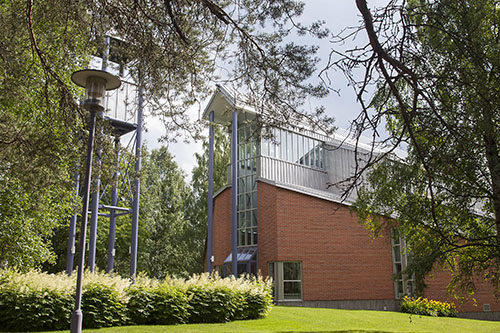 Juankosken Ylösnousemuksen kirkko Juankosken Ylösnousemuksen kirkko.