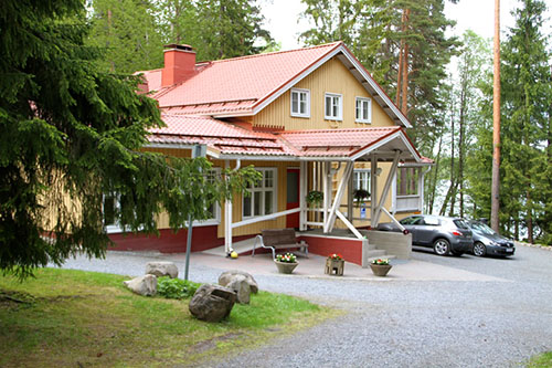 Poukaman leirikeskus ööö