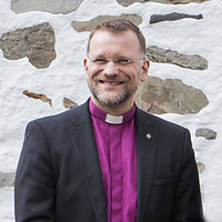 piispa_Jolkkonen_kesa_THUMB.jpg