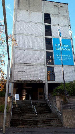 Keskusseurakuntatalo Keskuseurakuntalo Kuopion Suokadulla.